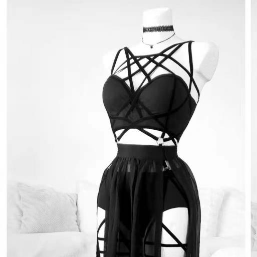 European and American Style Sexy Lingerie Three-Piece Bondage Dress with Chest Pad and Beautiful Skirt