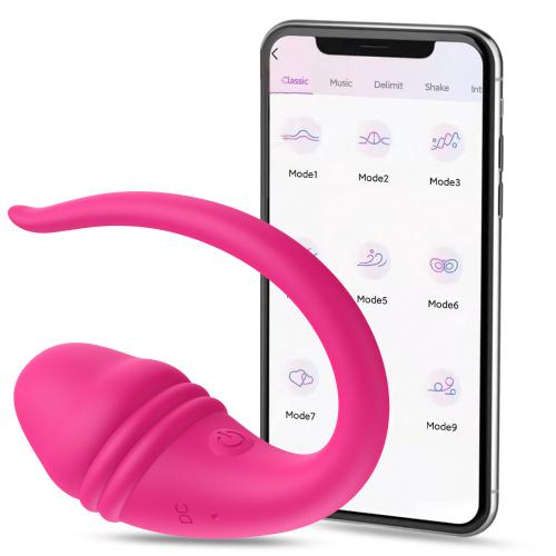 Hot Selling Silicone  G Spot Wearable Smartphone App Wireless Remote Control Vibrator For Woman